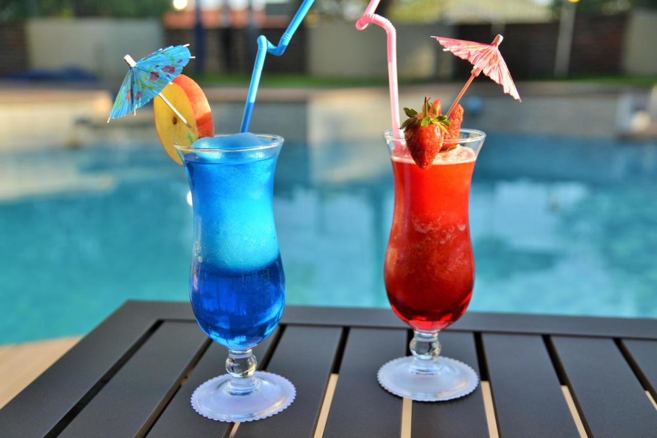 Cresta Oasis Hotel Harare Eksteriør bilde