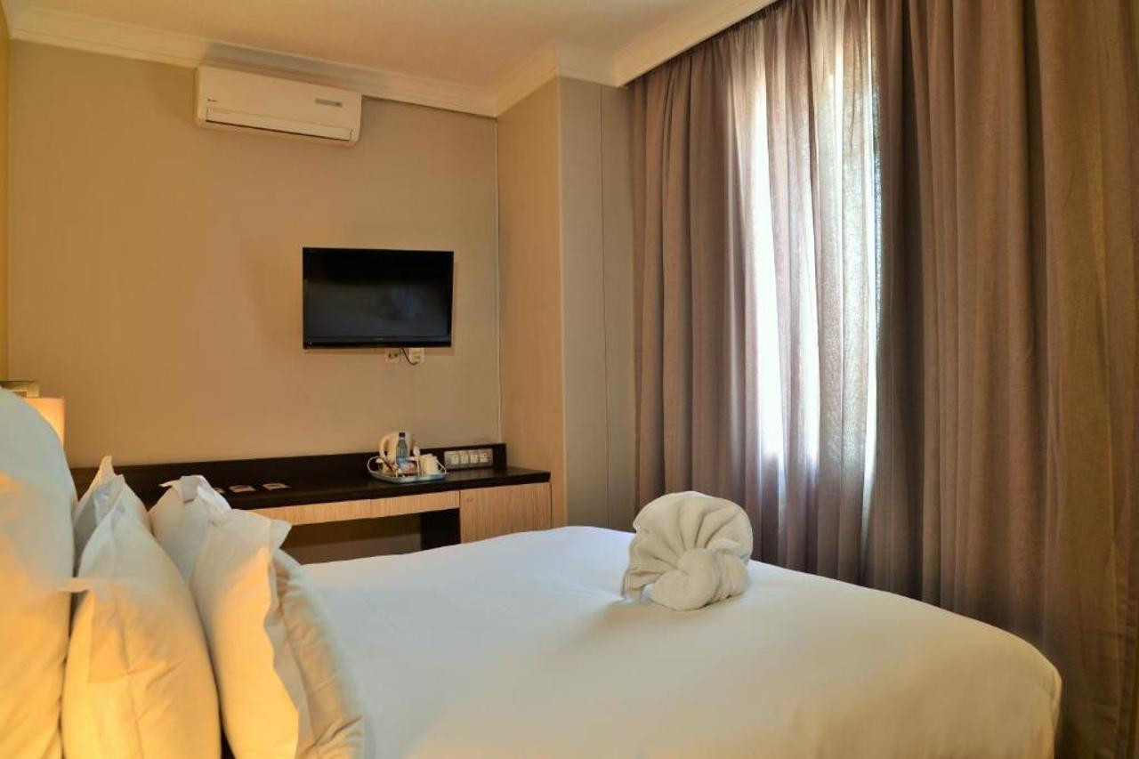 Cresta Oasis Hotel Harare Eksteriør bilde