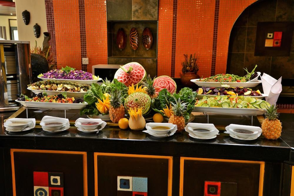 Cresta Oasis Hotel Harare Eksteriør bilde