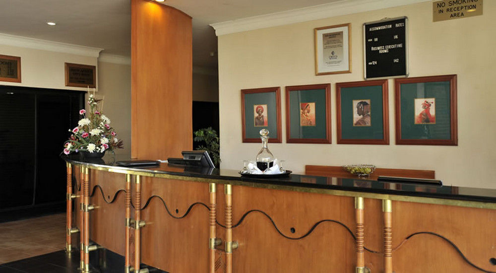 Cresta Oasis Hotel Harare Eksteriør bilde