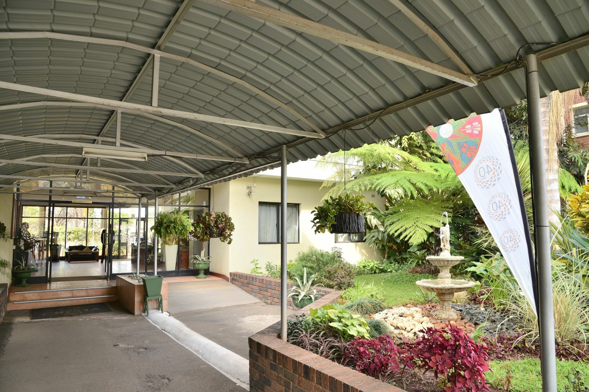 Cresta Oasis Hotel Harare Eksteriør bilde